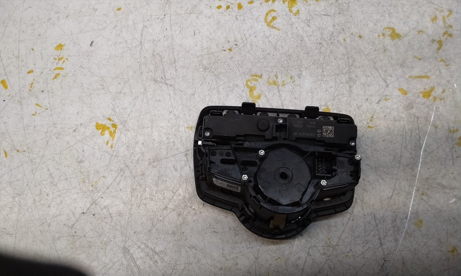 MERCEDES C-CLASS W205 HEADLIGHT CONTROL SWITCH 2014-2020 A2059051810 FM001020