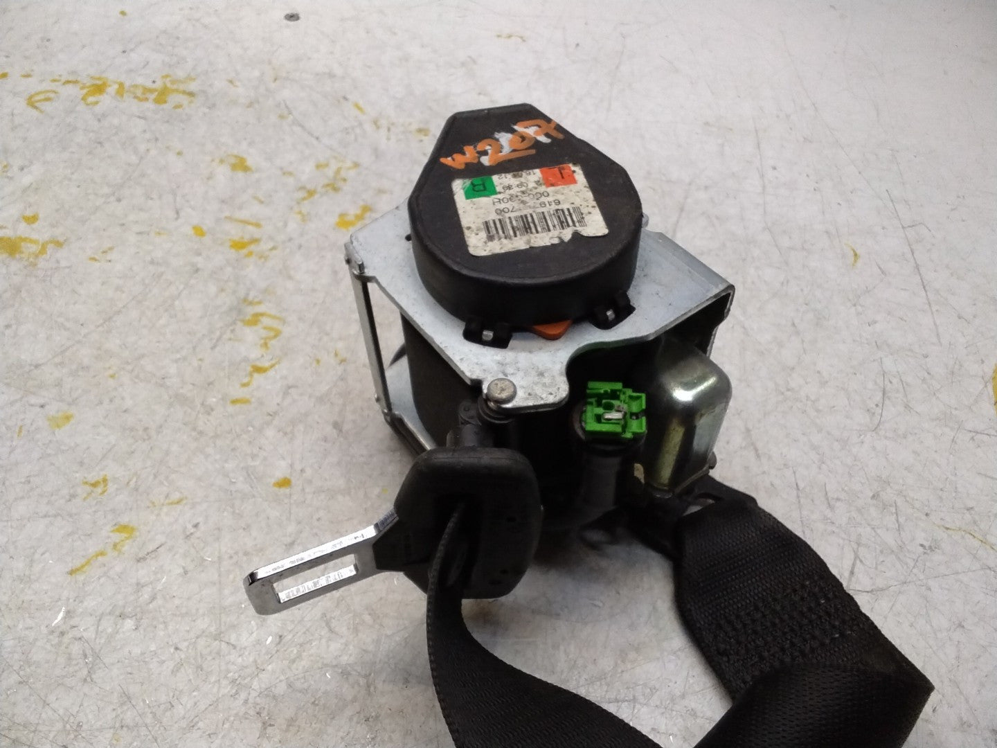 MERCEDES E CLASS SEAT BELT REAR RIGHT AND LEFT A2078602385 C207 FMS451 NSR OSR