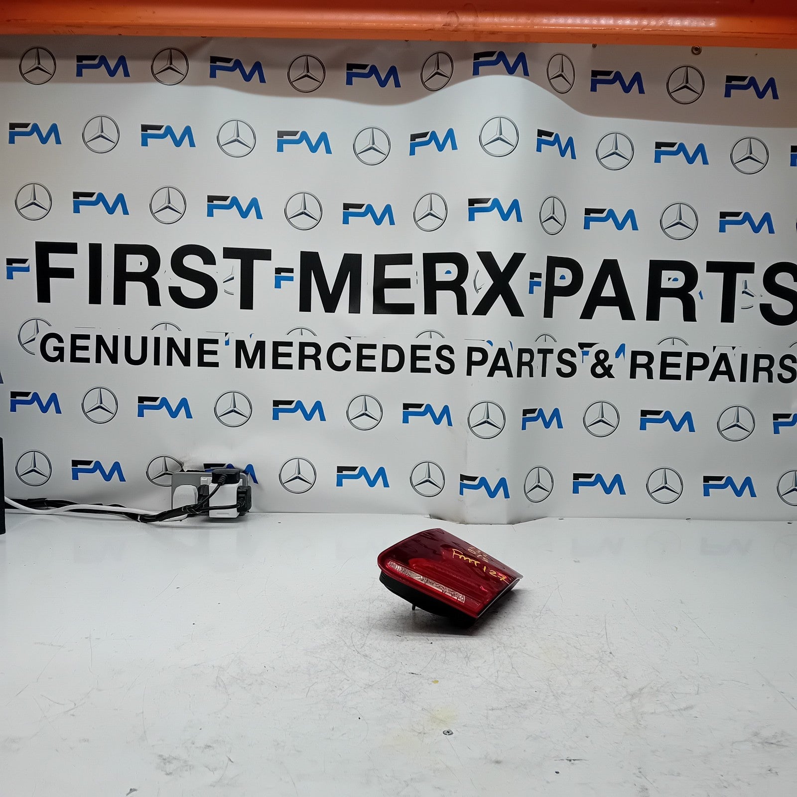 MERCEDES E-CLASS W212 DRIVER SIDE OS REAR TAIL LIGHT FMT127