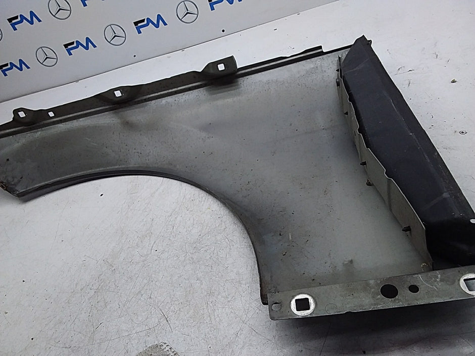 MERCEDES  E-CLASS W212 OS RIGHT DRIVER SIDE WINGS FMW21 2009 ONWARDS 