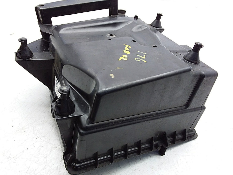 MERCEDES GLA CLASS X156 2013-2020 AIR FILTER BOX   A6450900001 FMA02