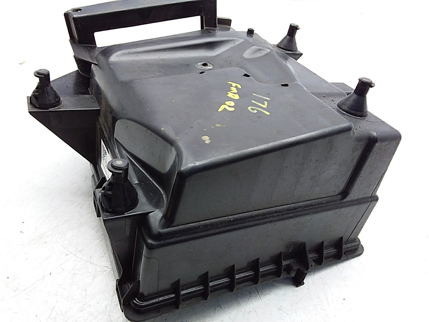 MERCEDES GLA CLASS X156 2013-2020 AIR FILTER BOX   A6450900001 FMA02
