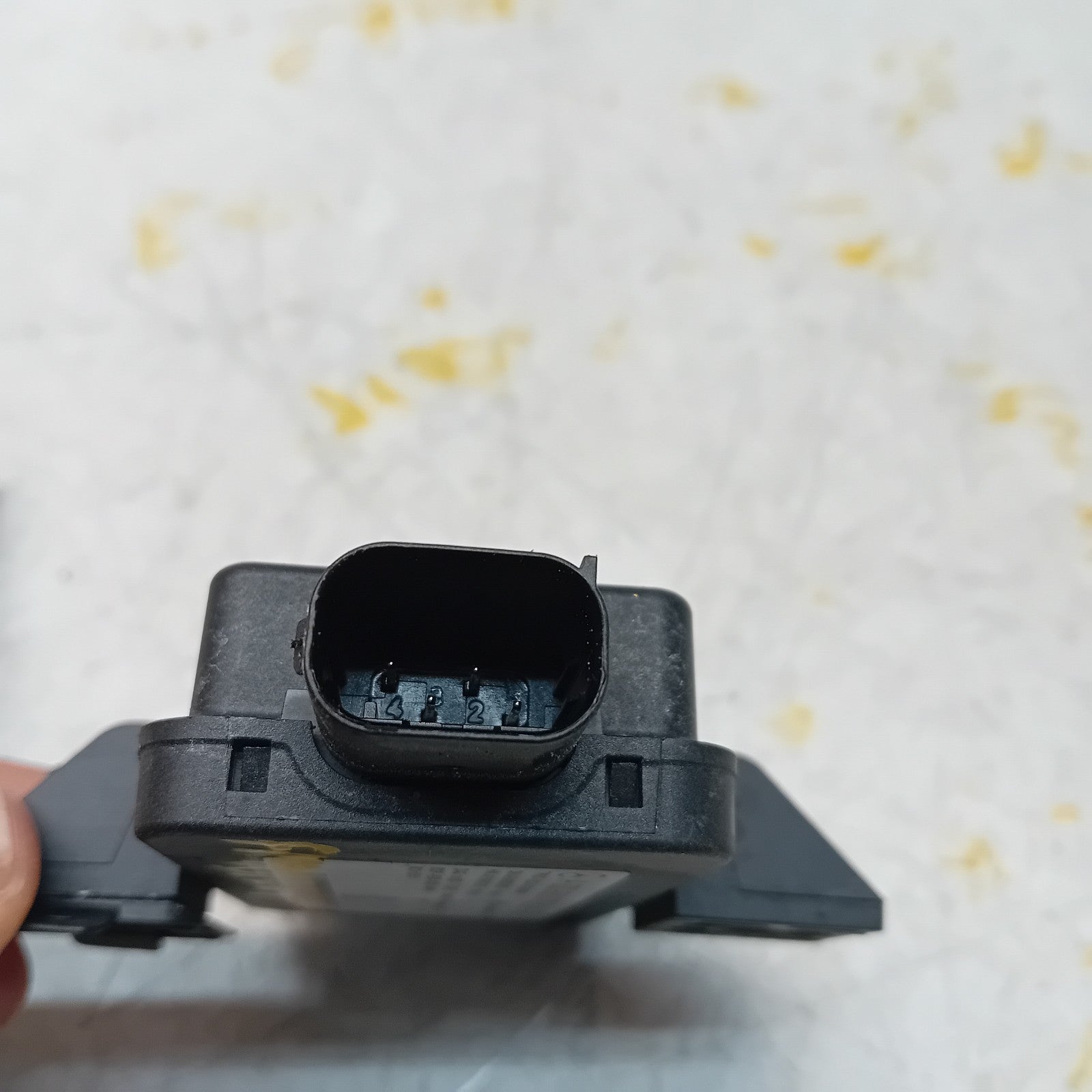 MERCEDES E-CLASS W213 W238 / TYRE PRESSURE CONTROL MODULE A0009008709 FM001069