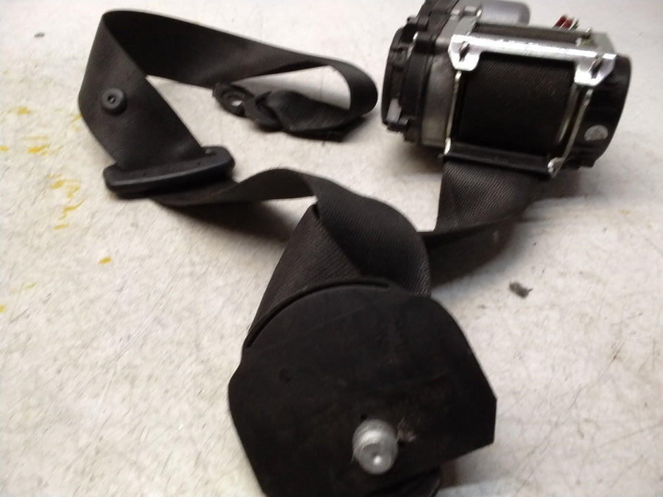 MERCEDES BENZ ML W164 SEAT BELT FRONT RIGHT DRIVER SIDE A2518603885 FMS464 OSF