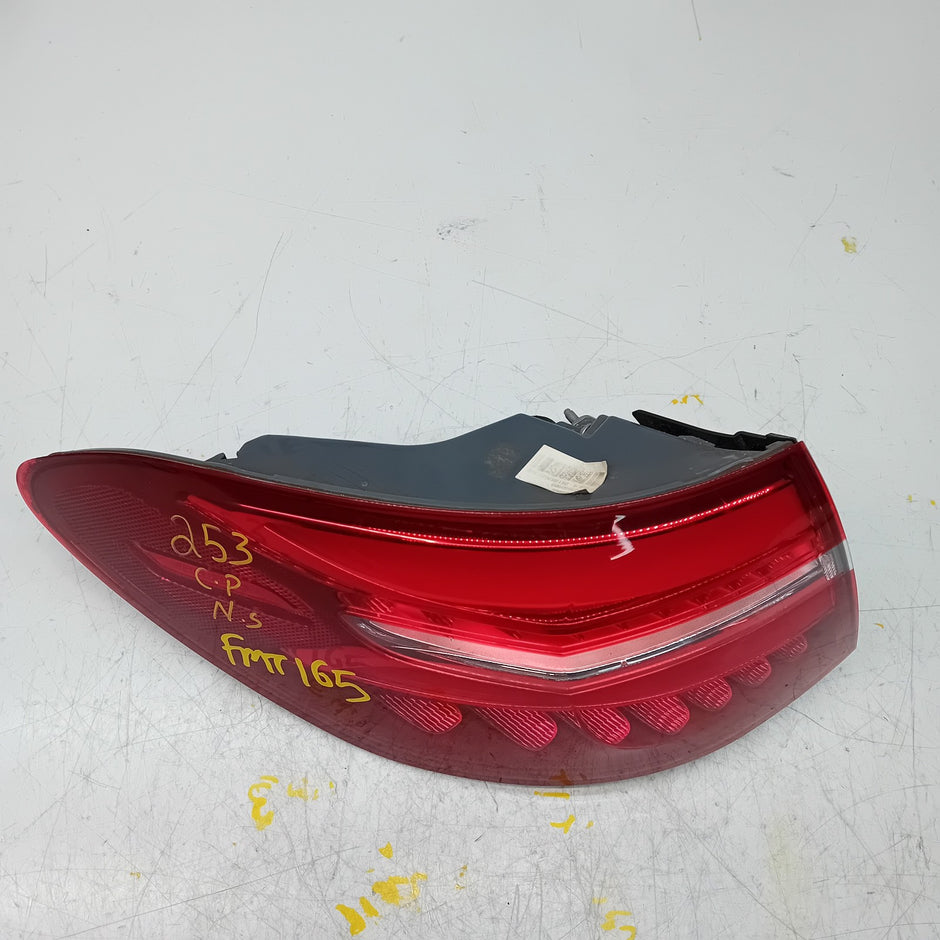 MERCEDES GLC W253 PASSENGER SIDE NS REAR TAIL LIGHT A2539060900 2016 FMT165