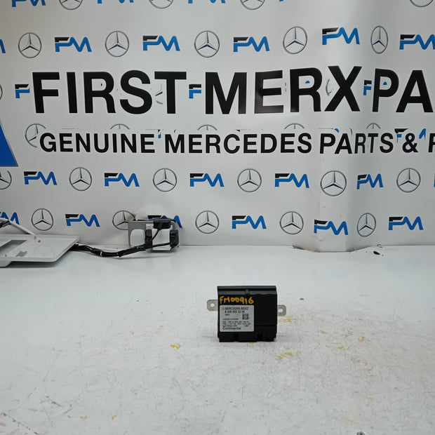 MERCEDES C-CLASS W205 FUEL PUMP CONTROL MODULE A0009003206 FM00916