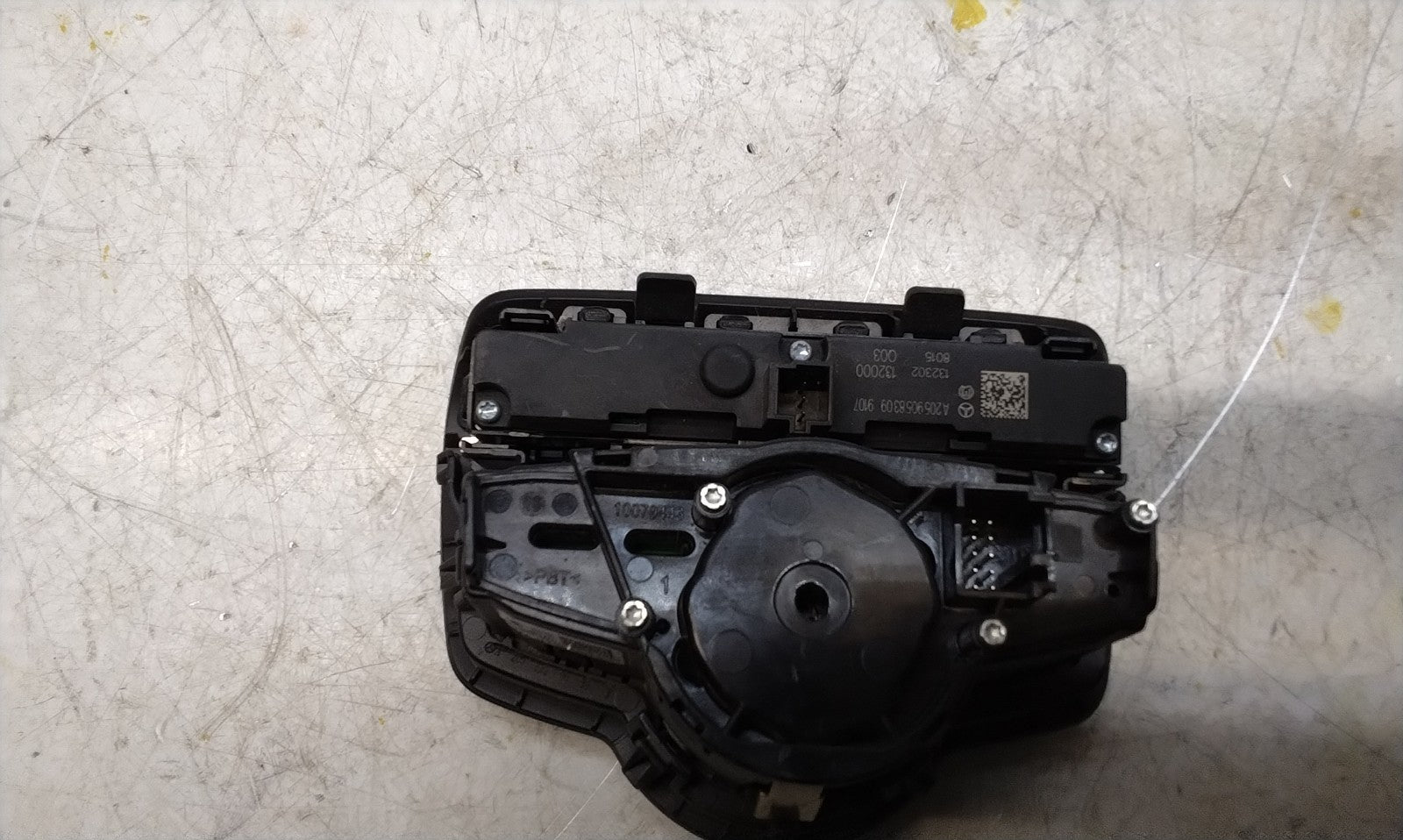 MERCEDES C-CLASS W205 HEADLIGHT CONTROL SWITCH 2014-2020 A2059051810 FM001020