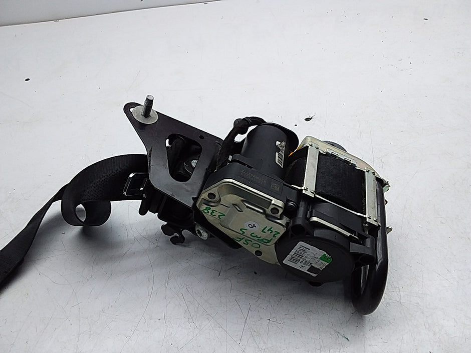 MERCEDES E-CLASS W238 SEAT BELT FRONT RIGHT DRIVER SIDE A2388602900 FMS247 OSF
