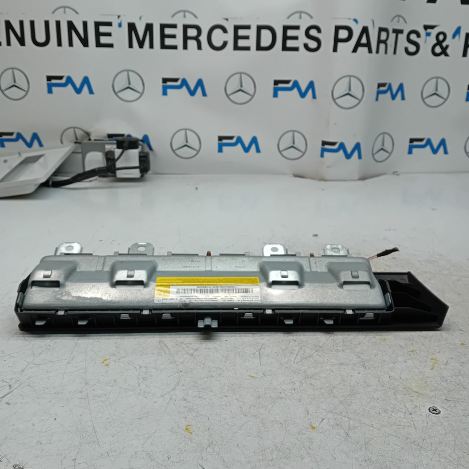 MERCEDES BENZ A-CLASS W176 O/S/F DRIVER SIDE KNEE AIRBAG FM00808