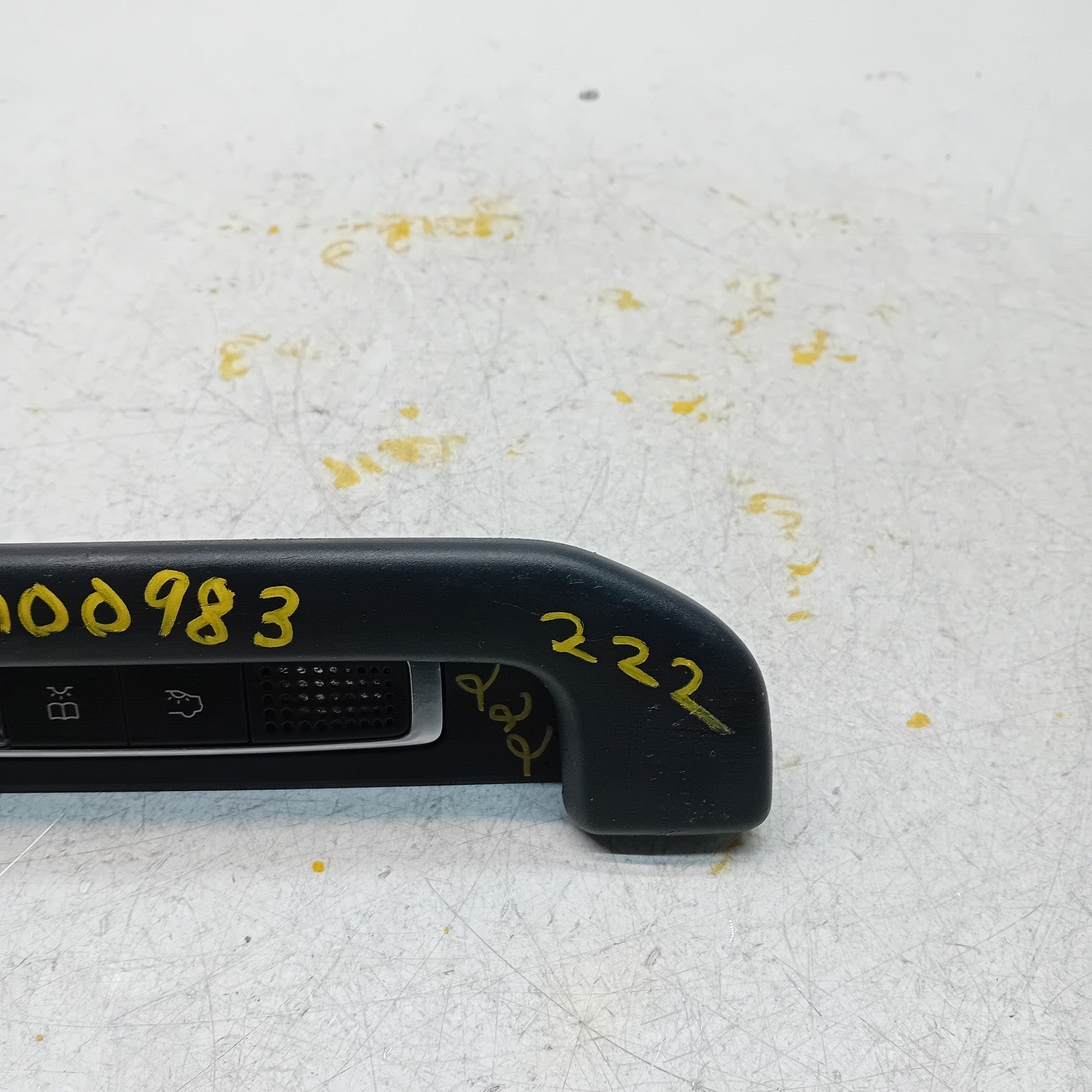 MERCEDES S-CLASS W222 INTERIOR LIGHT GRAB REAR HANDLE A0009062704 FM00983