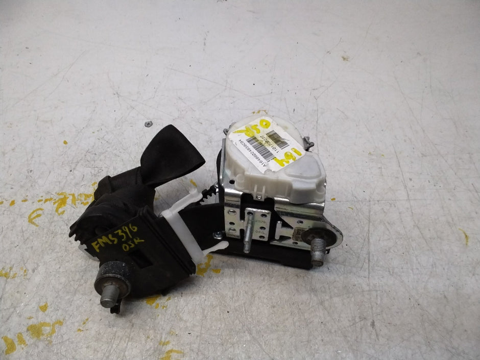 MERCEDES GL CLASS W164 REAR SEAT BELT RIGHT A2018680222 FMS396 OSR