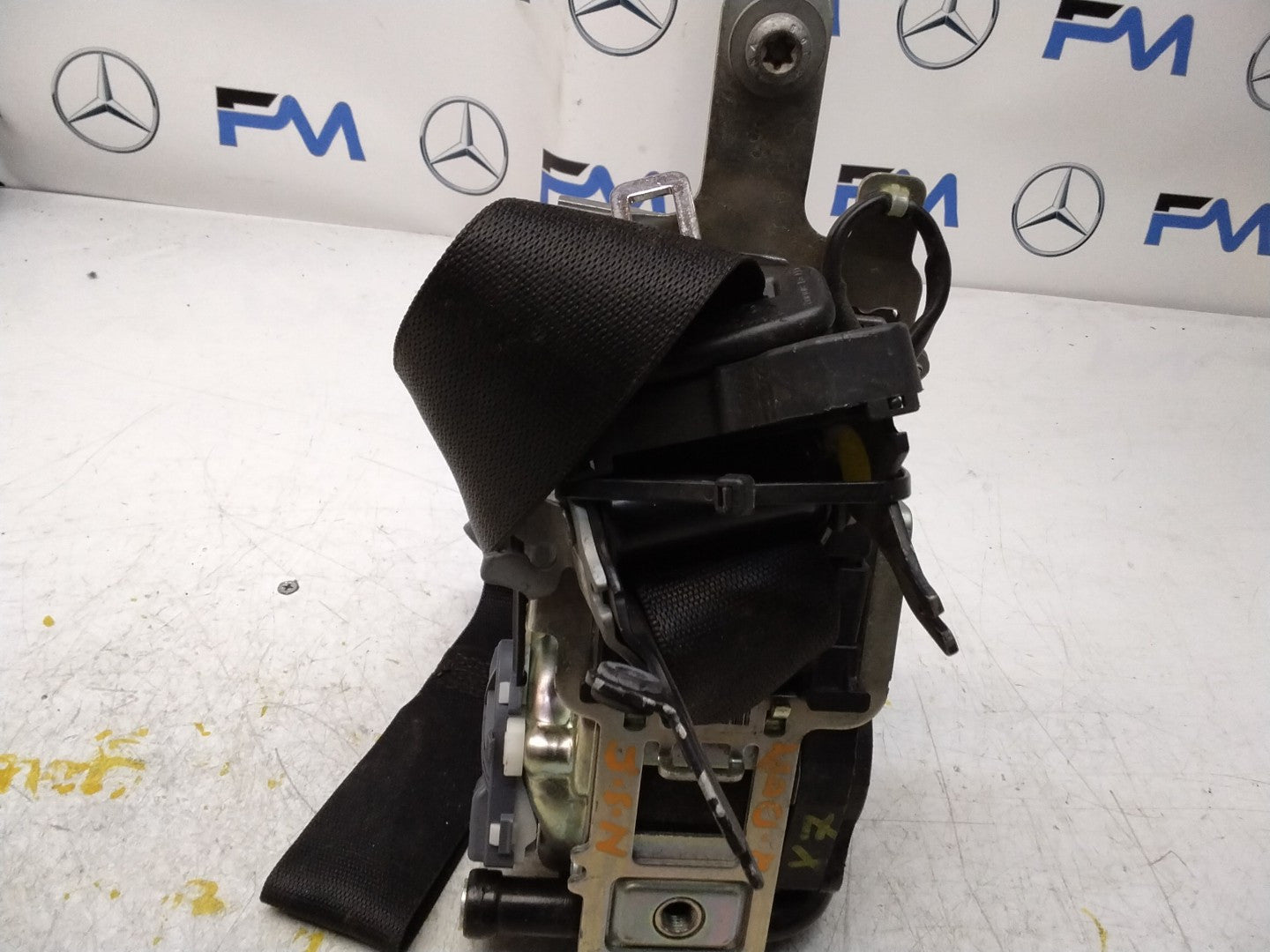 MERCEDES E CLASS W207 SEAT BELT FRONT LEFT PASSENGER A2078604185 FMS446 NSF