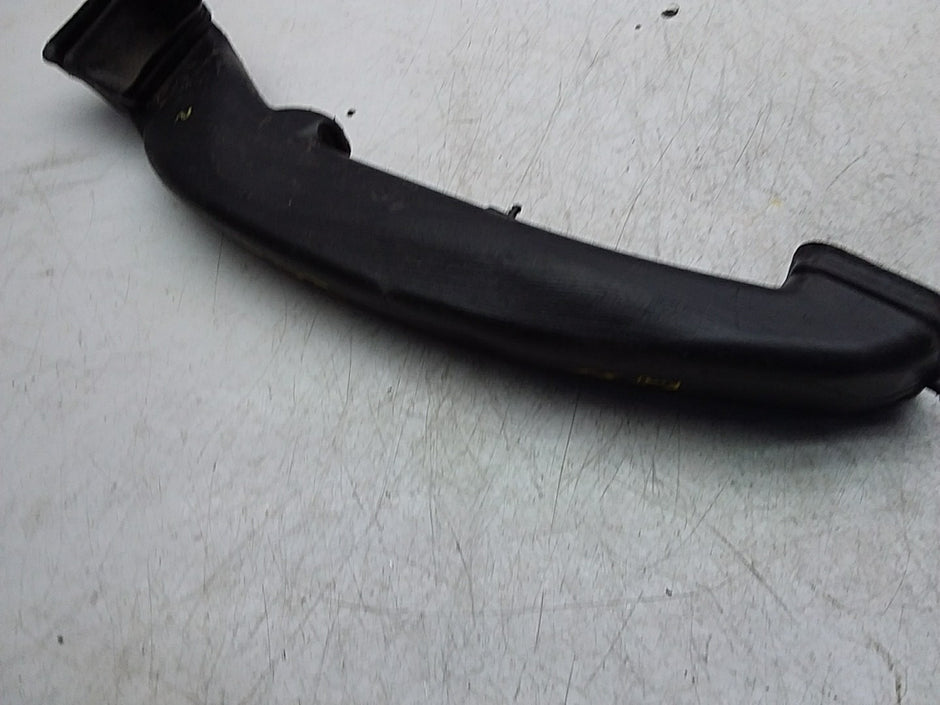 MERCEDES BENZ C-CLASS W205 AIR INTAKE TUBE A2058310600 FMI55