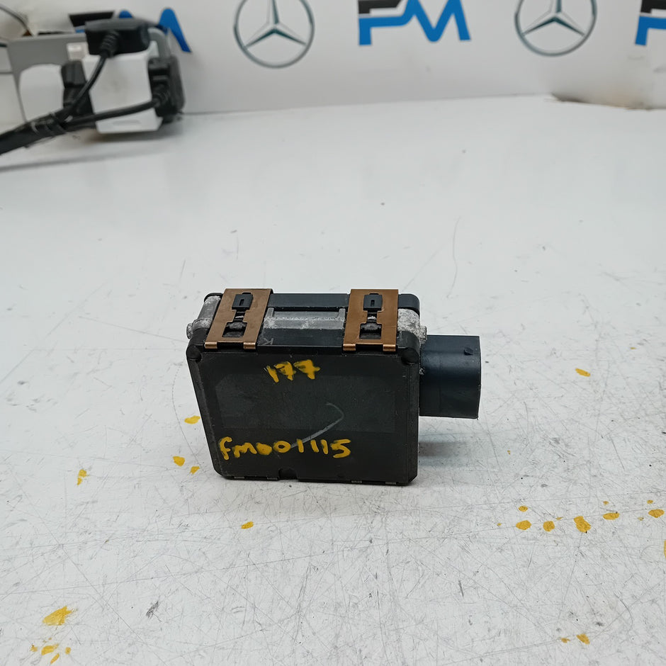 MERCEDES  A-CLASS FRONT RADAR SENSOR MODULE UNIT 2020 W177 A0009058913 FM001115