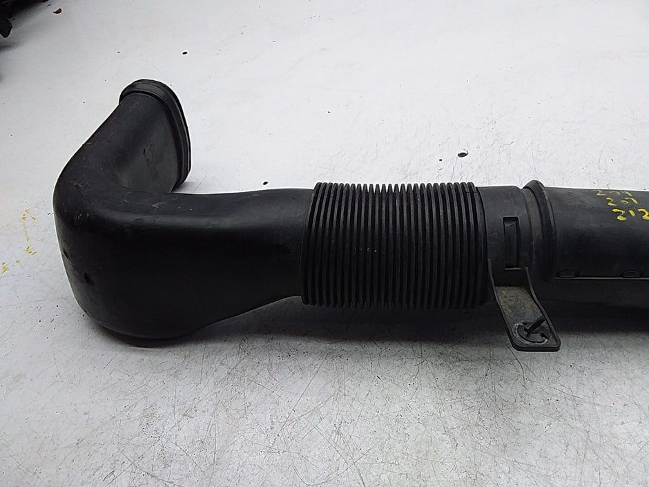 MERCEDES-BENZ E-CLASS A212 AIR INTAKE TUBE A6510903437 FMI03