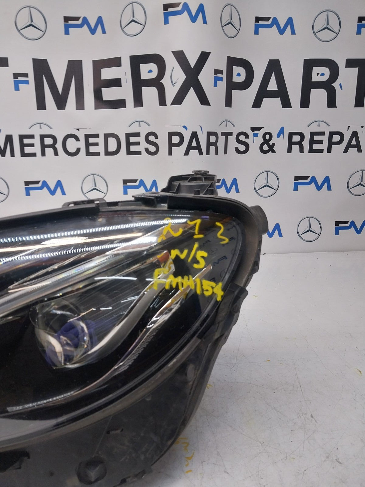 MERCEDES E-CLASS 2014 ONWARDS W213 HEADLIGHT PASSENGER NS A2139064104 FMH154