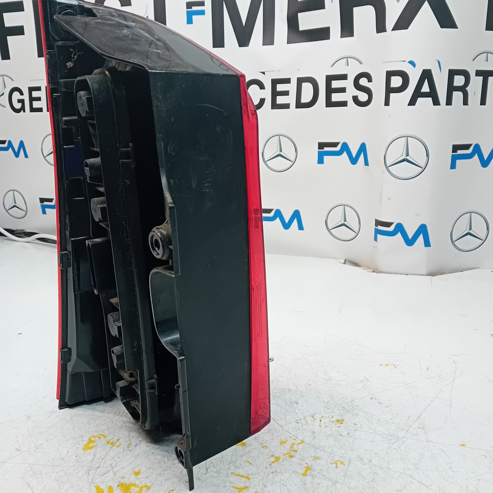 MERCEDES VITO W447 DRIVER OS REAR TAIL LIGHT 2014 A4478200164 FMT193