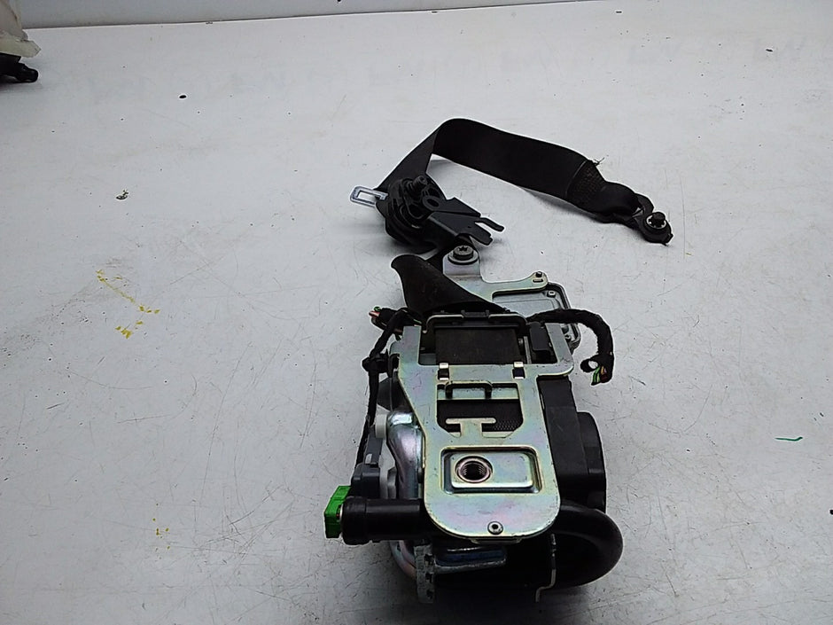 MERCEDES C-CLASS W204 SEAT BELT FRONT RIGHT DRIVER SIDE A2048606885 FMS240 OSF