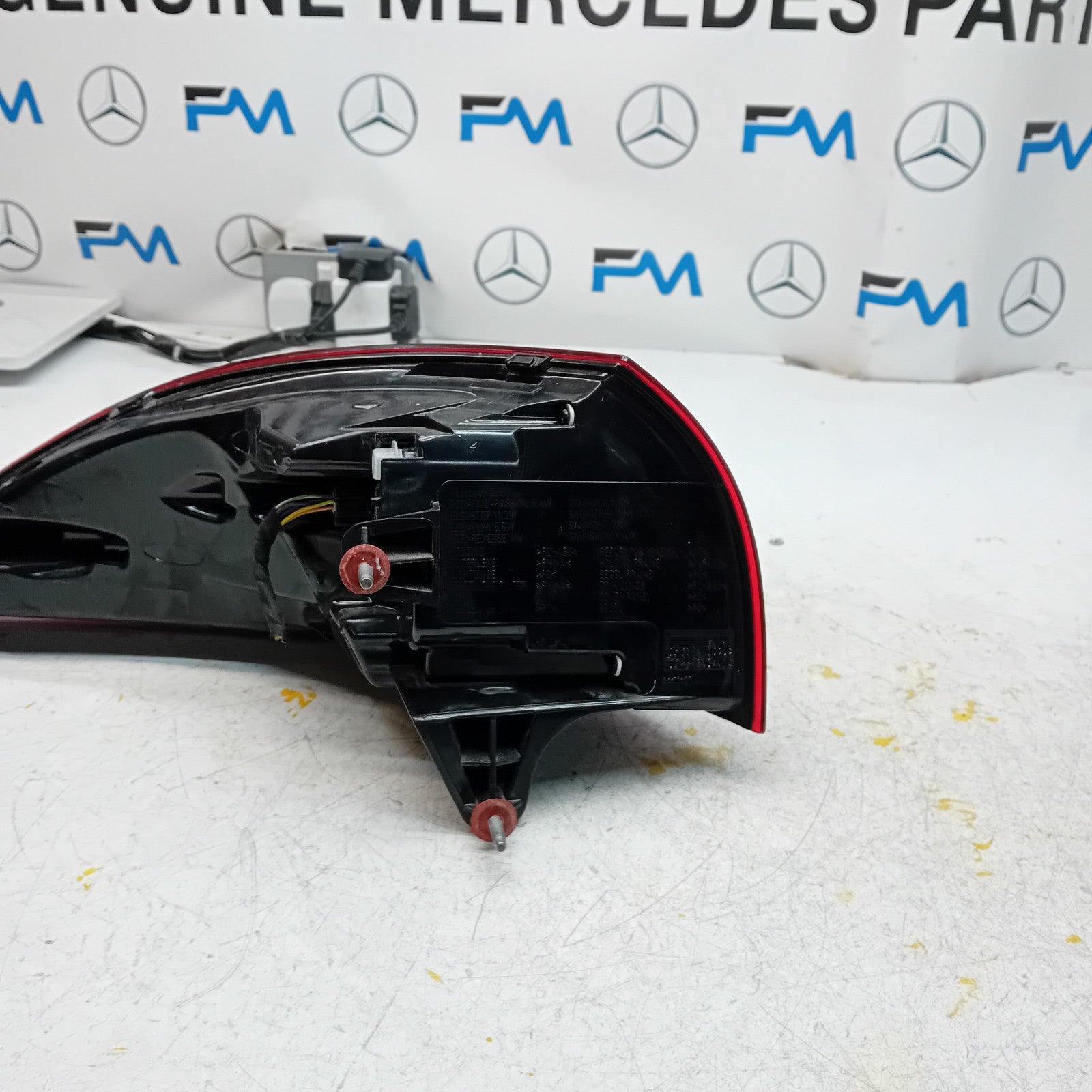 MERCEDES GLE W167 DRIVER SIDE OS REAR TAIL LIGHT A1679060607 FMT222