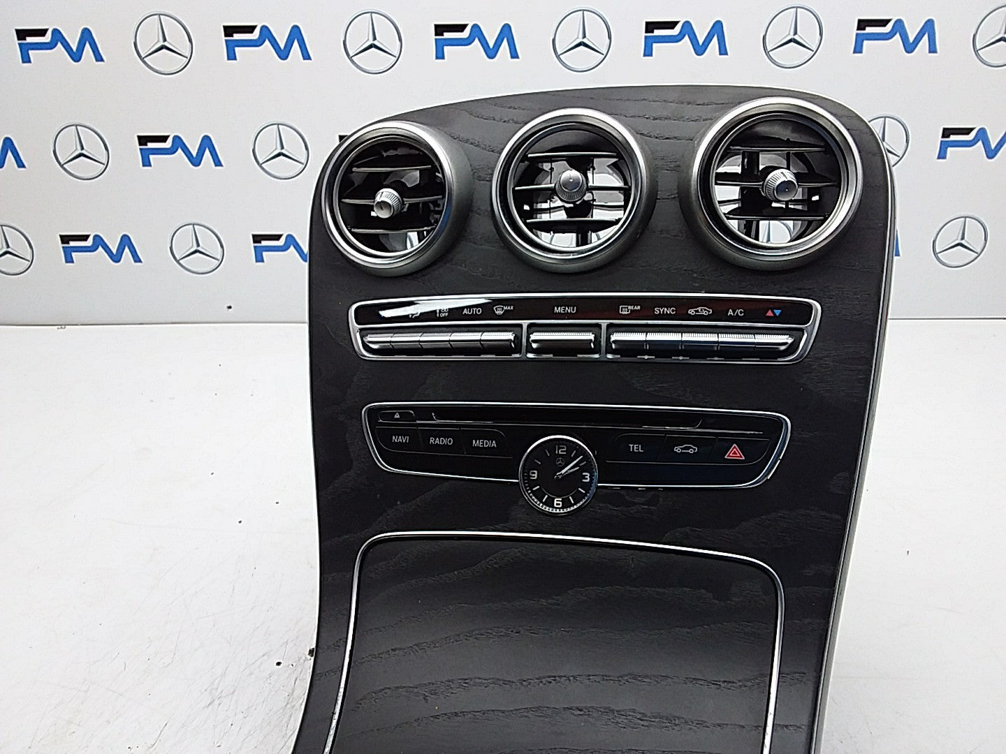 2014 ONWARDS MERCEDES C-CLASS W205 CENTRE  CONSOLE  A2056800210 FMK23