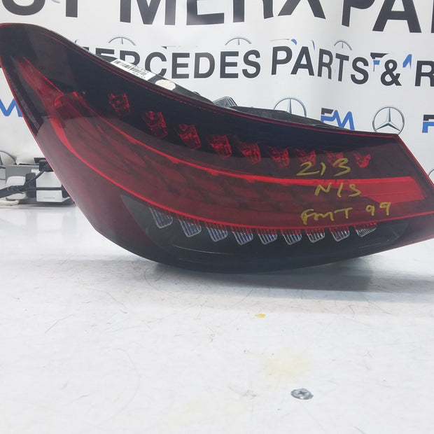 MERCEDES E-CLASS W213 PASSENGER SIDE NS REAR TAIL LIGHT A2139065709 2022 FMT99