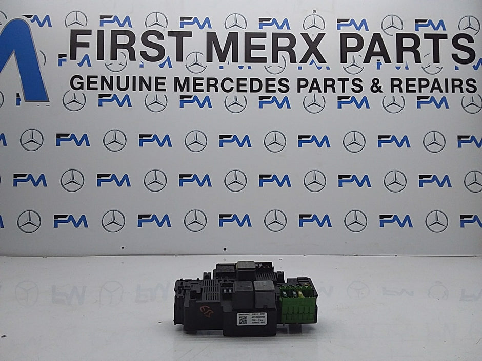 MERCEDES E CLASS FUSE RELAY BOX A2139062202 W213 2016 ONWARDS FMF50