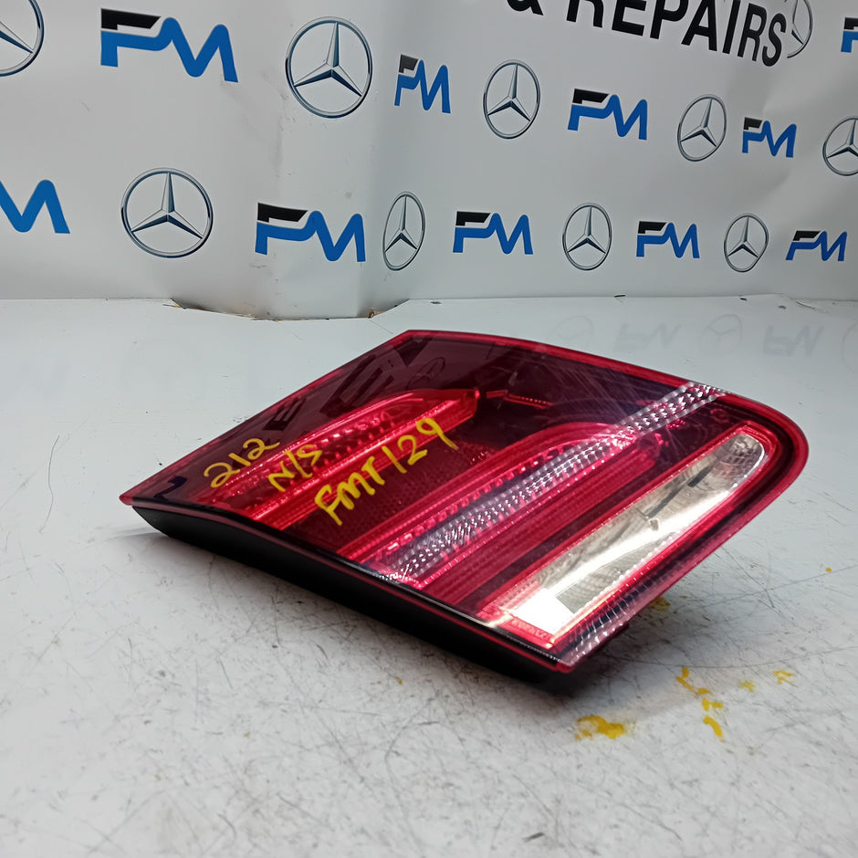 MERCEDES E-CLASS W212 PASSENGER SIDE NS REAR TAIL LIGHT 2011 FMT129