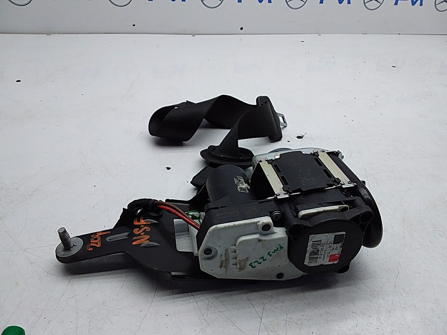 MERCEDES C-CLASS W204 SEAT BELT FRONT LEFT PASSENGER SIDE A2048604586 FMS223 NSF