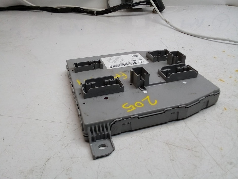 MERCEDES C-CLASS REAR SAM CONTROL MODULE W205 A2059003913 FM00769