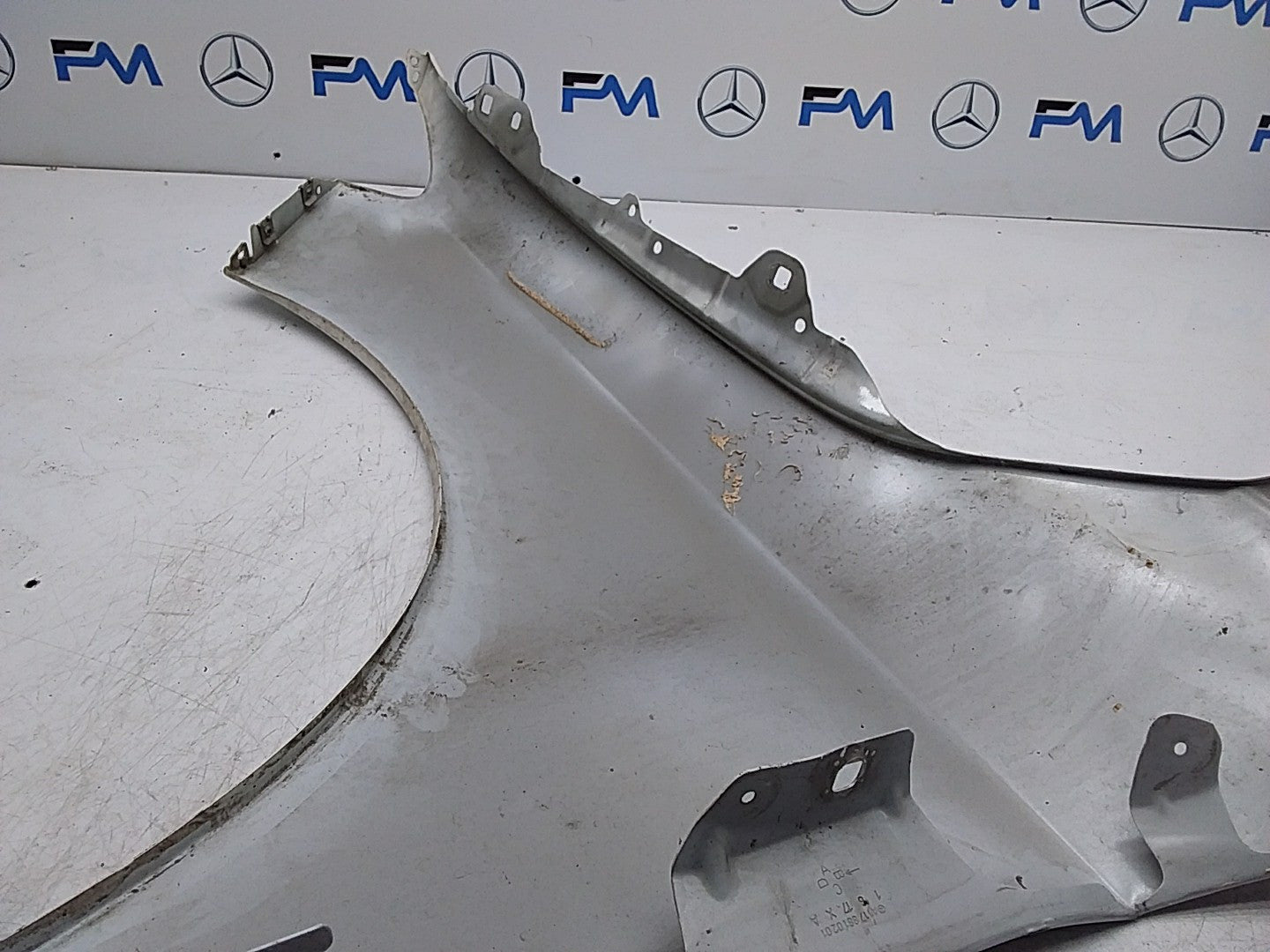 MERCEDES  BENZ CLA W117 OS RIGHT DRIVER SIDE WINGS  FMW14  A1178810201 (DAMAGED)