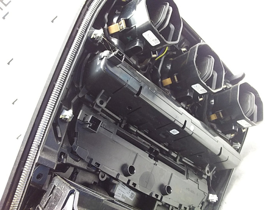 2014 ONWARDS MERCEDES C-CLASS W205 CENTRE  CONSOLE  A2055402224 FMK18