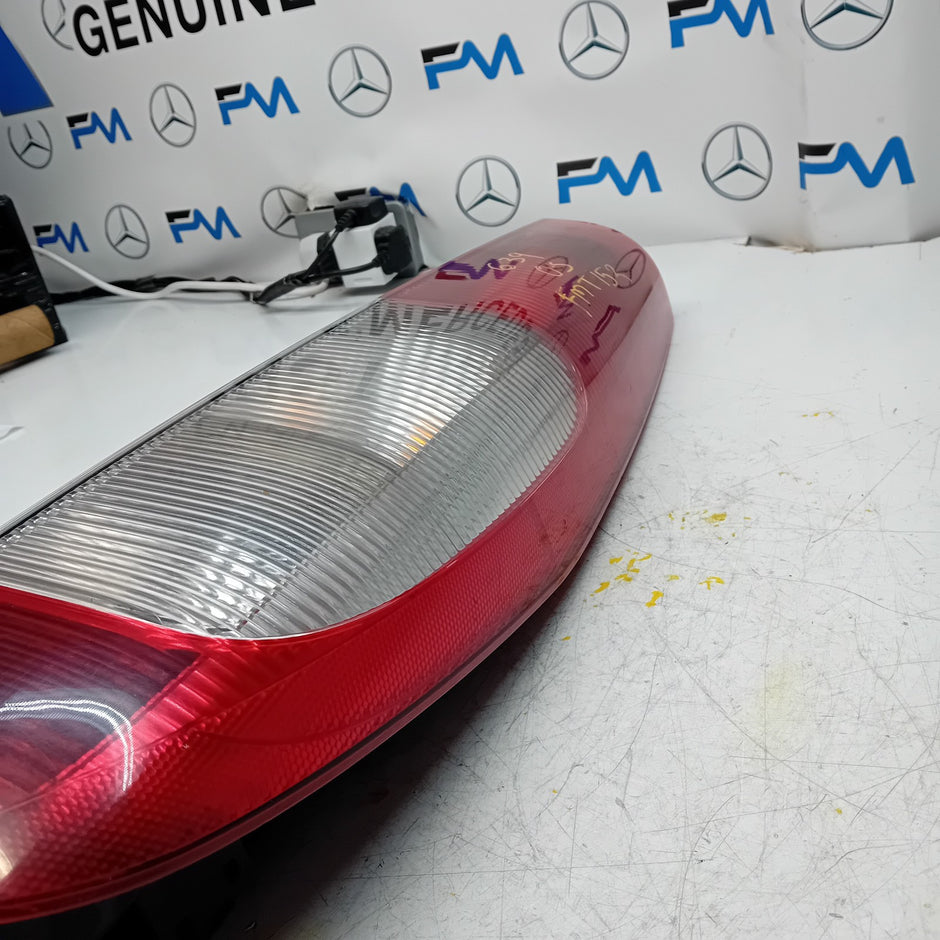 MERCEDES VITO W639 2004-14 DRIVER OS OUTER REAR TAIL LIGHT 964678-01 FMT152