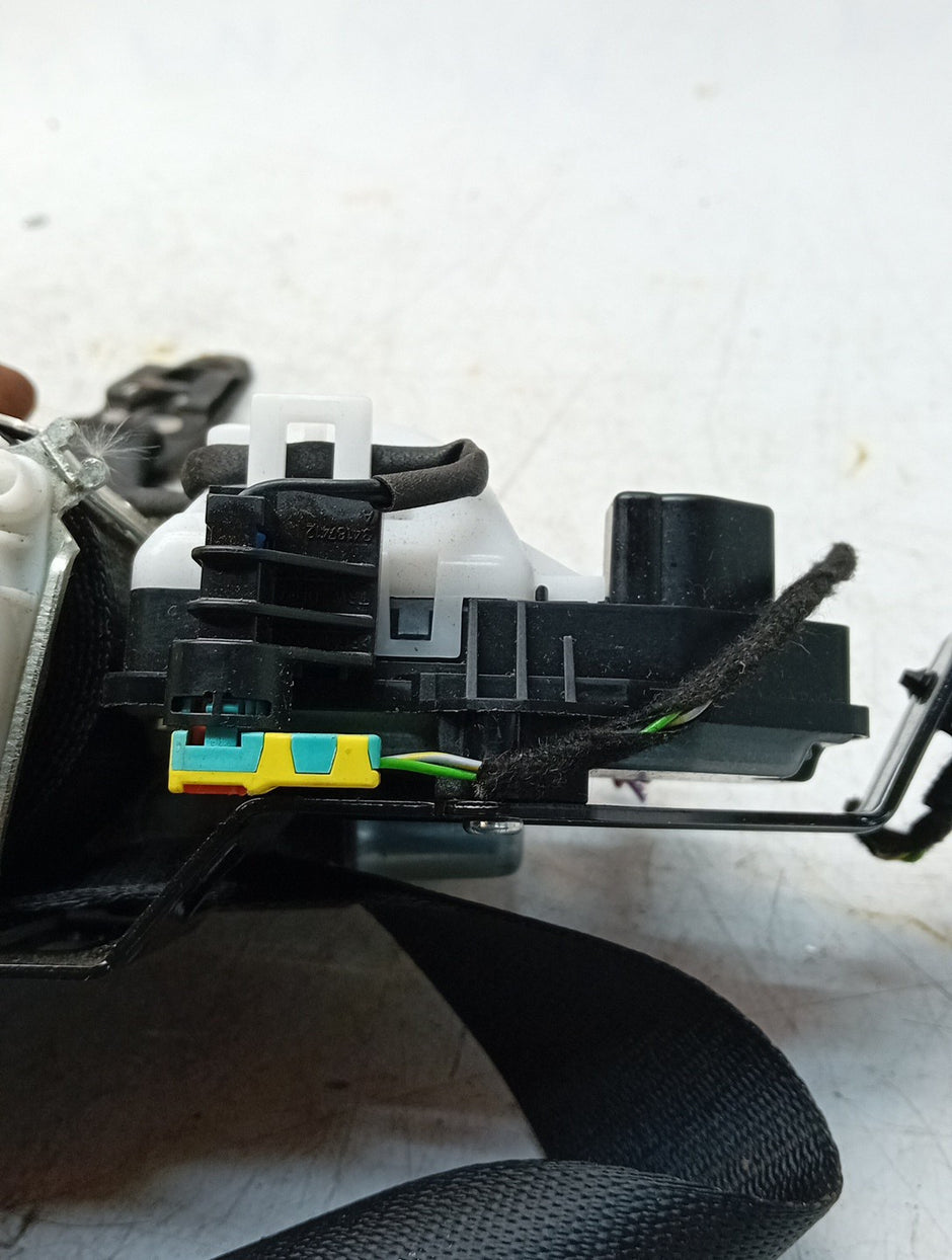 MERCEDES E220 SEAT BELT A2138605600 FRONT RIGHT DSL AUTO W213 ESTATE FMS94 OSF
