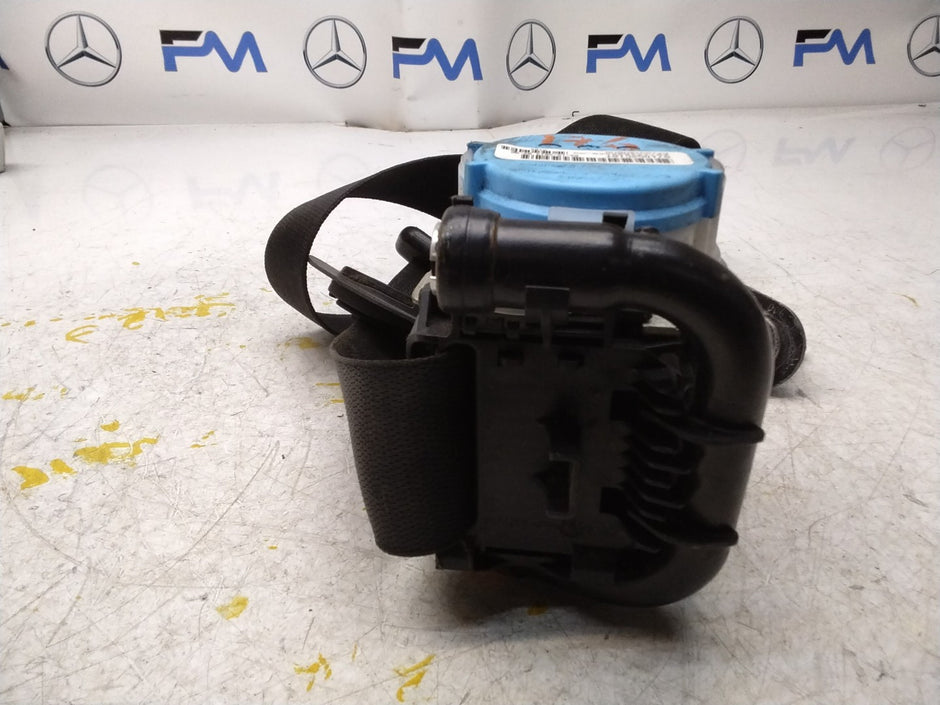 MERCEDES A CLASS SEAT BELT FRONT RIGHT A1768600285 W176 FMS183 OSF