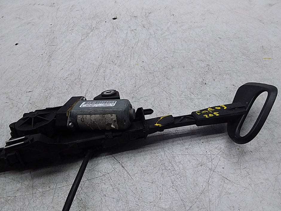MERCEDES C-CLASS W205  SEAT BELT RETRACTOR 2058600182 FMR03 (DAMAGED)