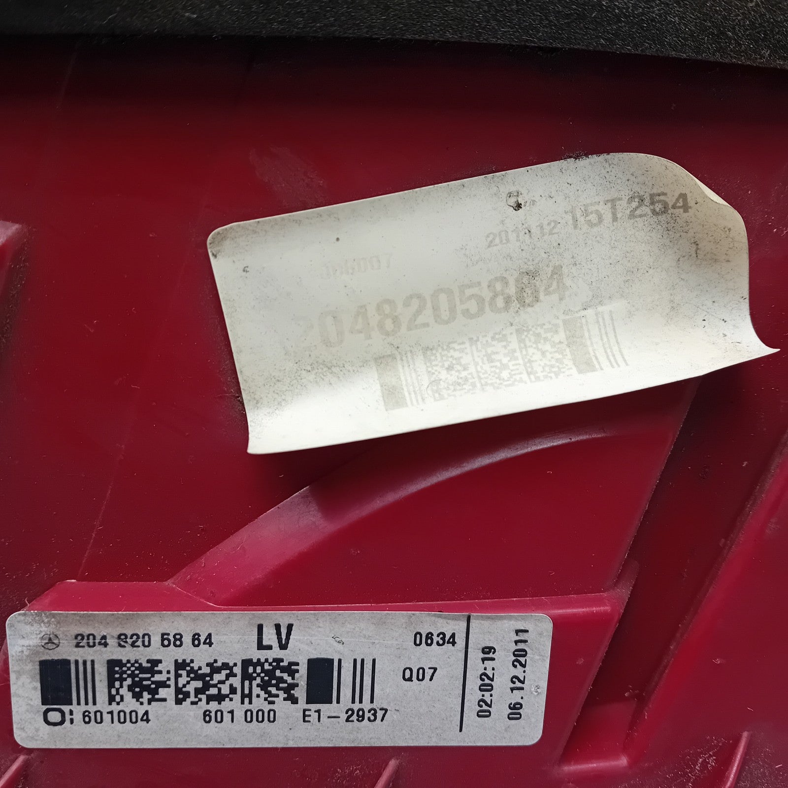 MERCEDES C-CLASS W204 DRIVER SIDE OS REAR TAIL LIGHT A2048205864 2011 FMT119