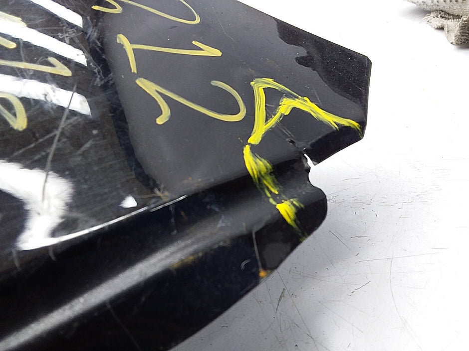 MERCEDES  E-CLASS W212 NS LEFT PASSENGER SIDE WINGS FMW27 A2128800124 (DAMAGED)