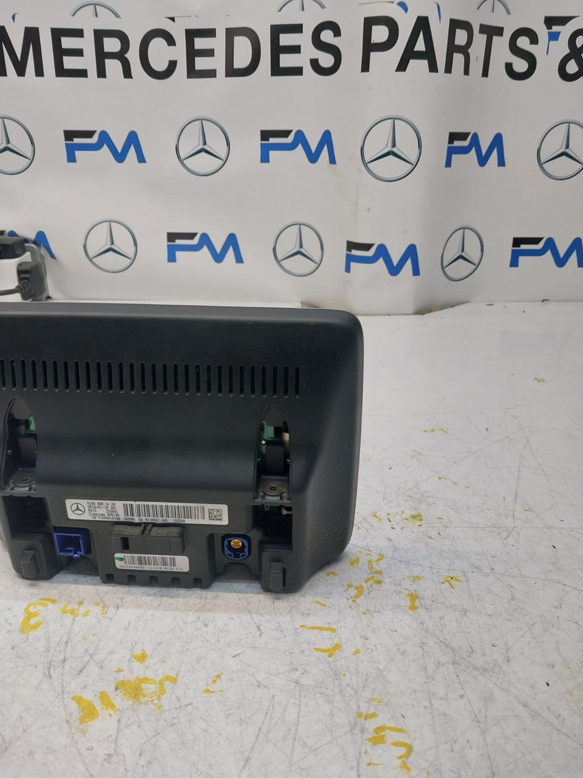 MERCEDES M-CLASS W166 DISPLAY SCREEN A1669001420 2018 FM00715