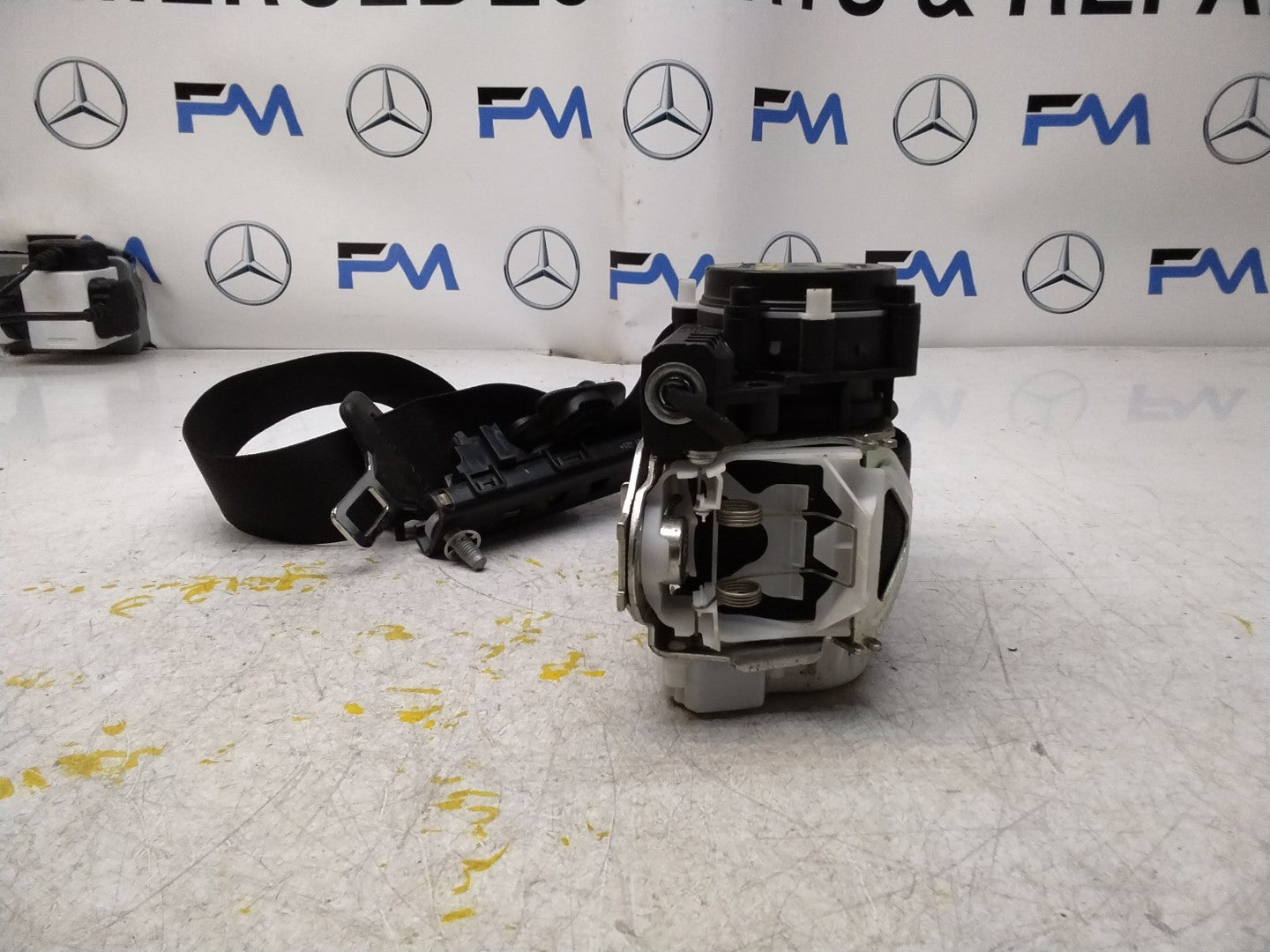 MERCEDES M CLASS GLE SEAT BELT FRONT LEFT PASSENGER A1668601300 W166 FMS375 NSF