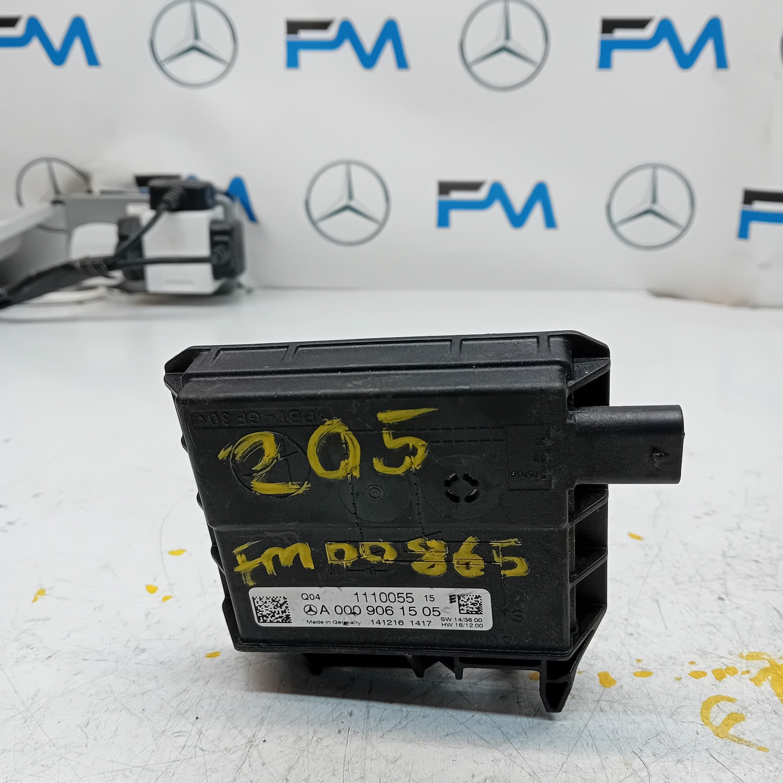 MERCEDES  C E CLASS W205 W213 NEGATIVE BATTERY CLAM TERMINAL A0009061505 FM00865