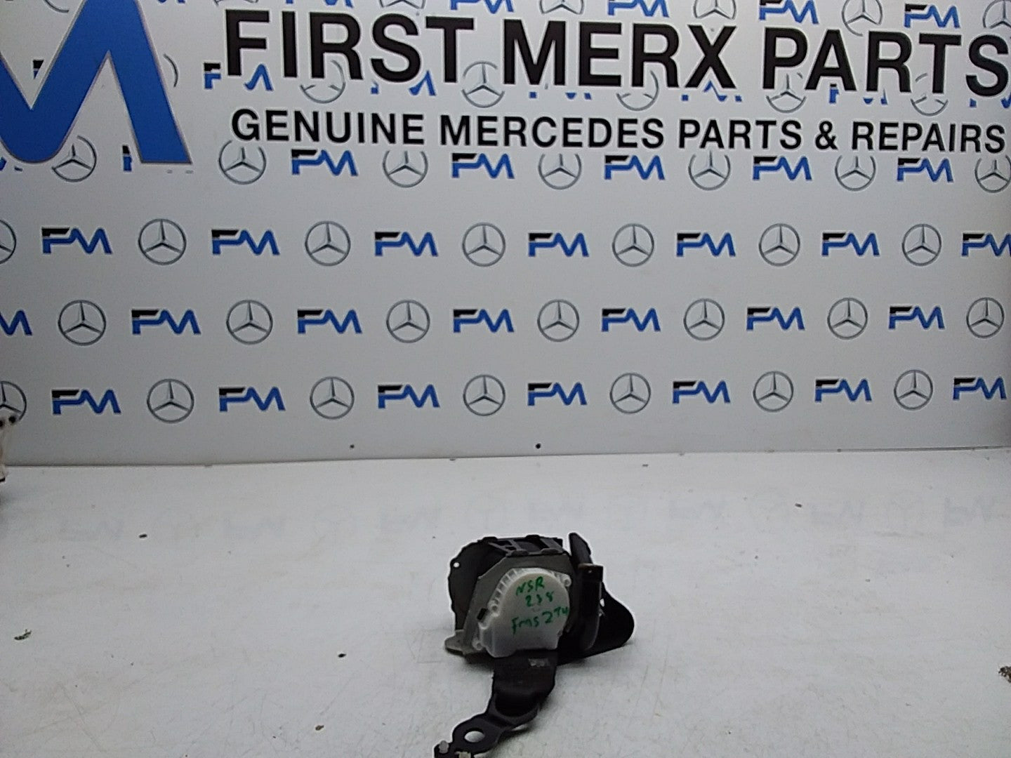 MERCEDES E-CLASS W238 SEAT BELT REAR LEFT PASSENGER SIDE A2388603700 FMS274 NSR