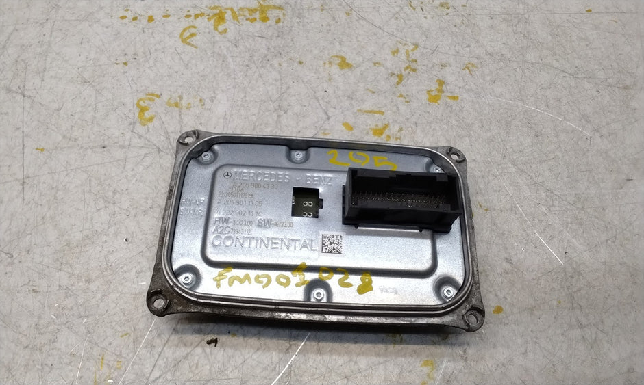 MERCEDES C-CLASS W205 HEADLIGHT CONTROL UNIT MODULE A2059004330 FM001028