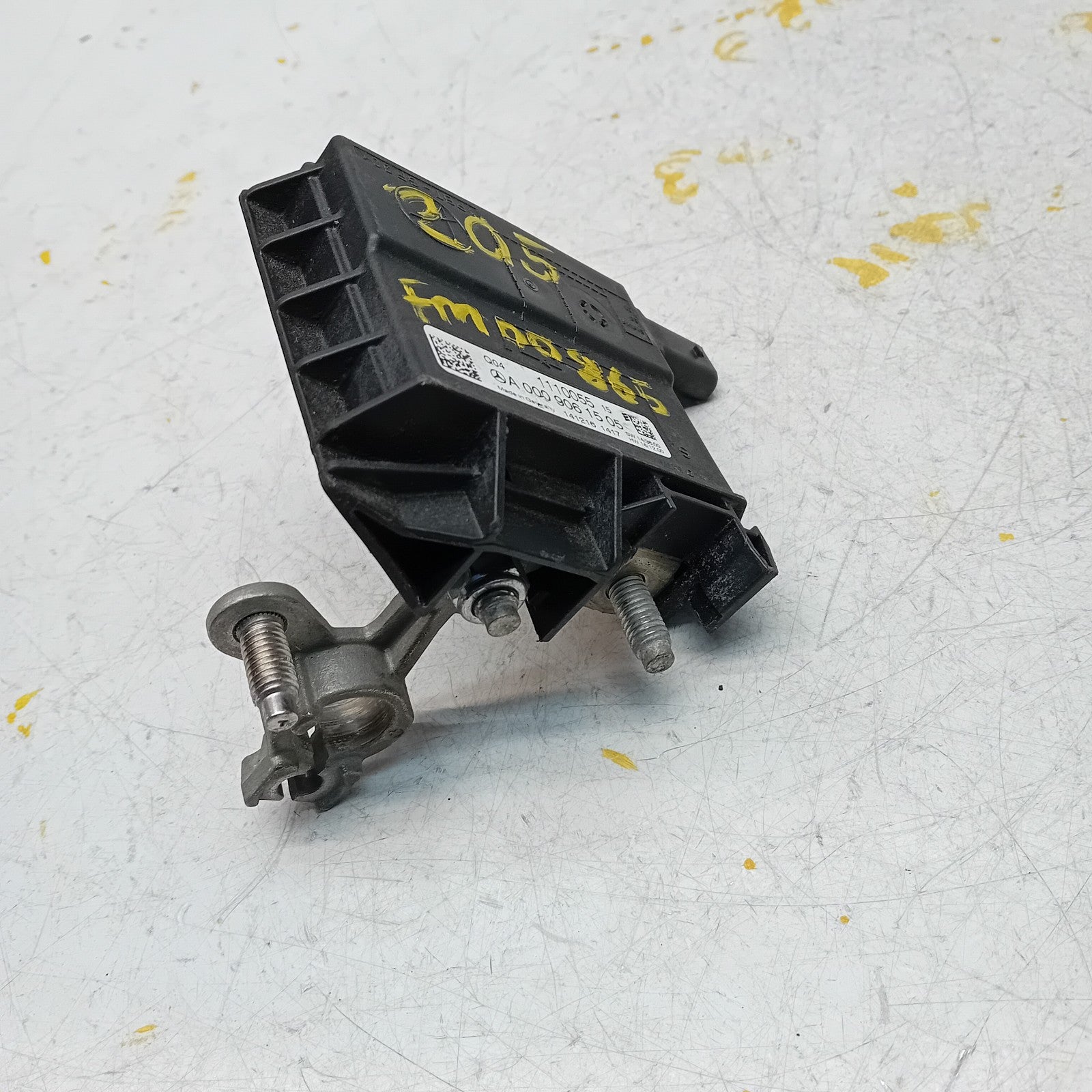 MERCEDES  C E CLASS W205 W213 NEGATIVE BATTERY CLAM TERMINAL A0009061505 FM00865