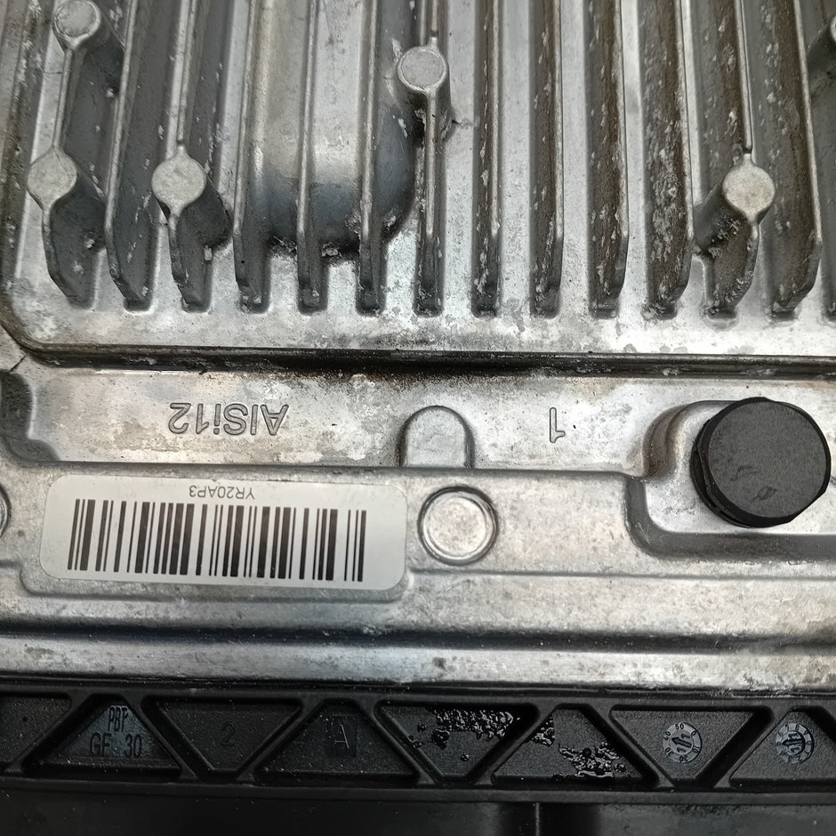 MERCEDES  C CLASS W205 W213 2018 ENGINE  ECU CONTROL MODULE A6519007500 FM00816