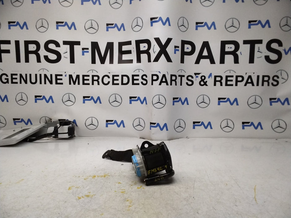 MERCEDES A CLASS SEAT BELT FRONT LEFT PASSENGER SIDE A2468600000 W176 FMS429 NSF