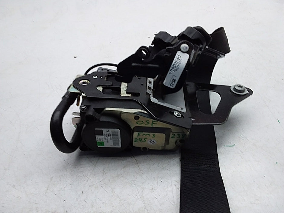 MERCEDES E-CLASS W238 SEAT BELT FRONT RIGHT DRIVER SIDE A2388602900 FMS245 OSF