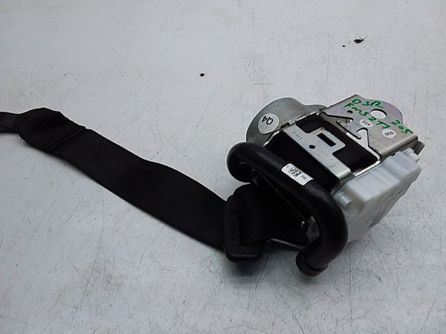 MERCEDES C-CLASS W205 SEAT BELT REAR RIGHT DRIVER SIDE A2058600685 FMS277 OSR