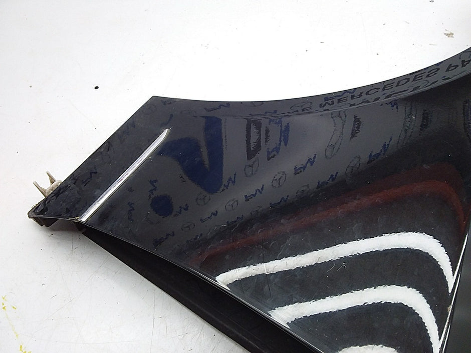 MERCEDES  E-CLASS W212 NS LEFT PASSENGER SIDE WINGS FMW32 