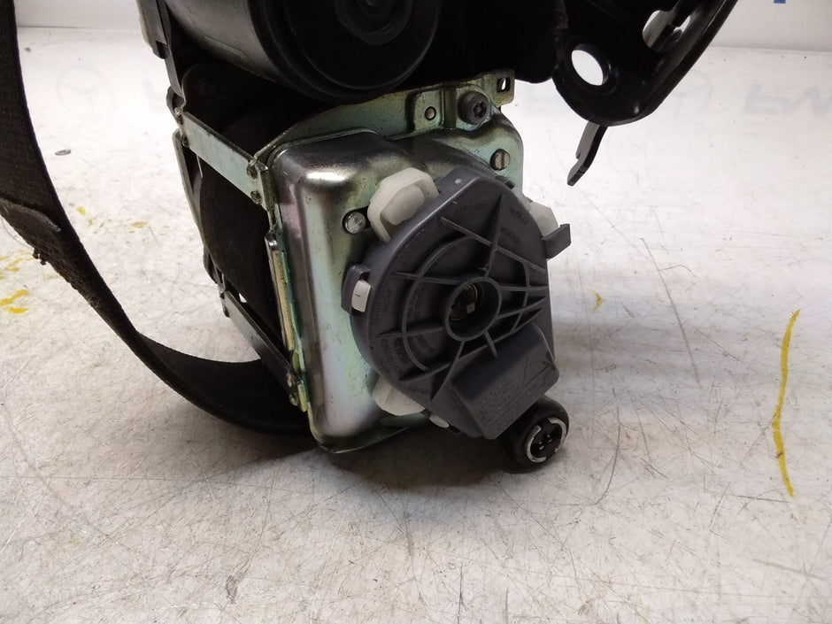 MERCEDES E CLASS SEAT BELT FRONT LEFT PASSENGER COUPE A2078605185 FMS443 NSF