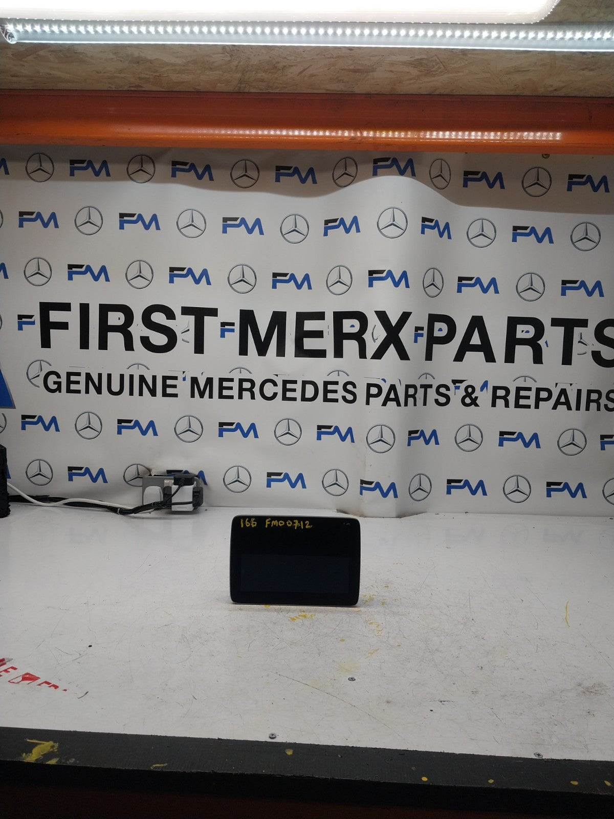 MERCEDES M-CLASS W166 DISPLAY SCREEN A1669001420 2016 FM00712